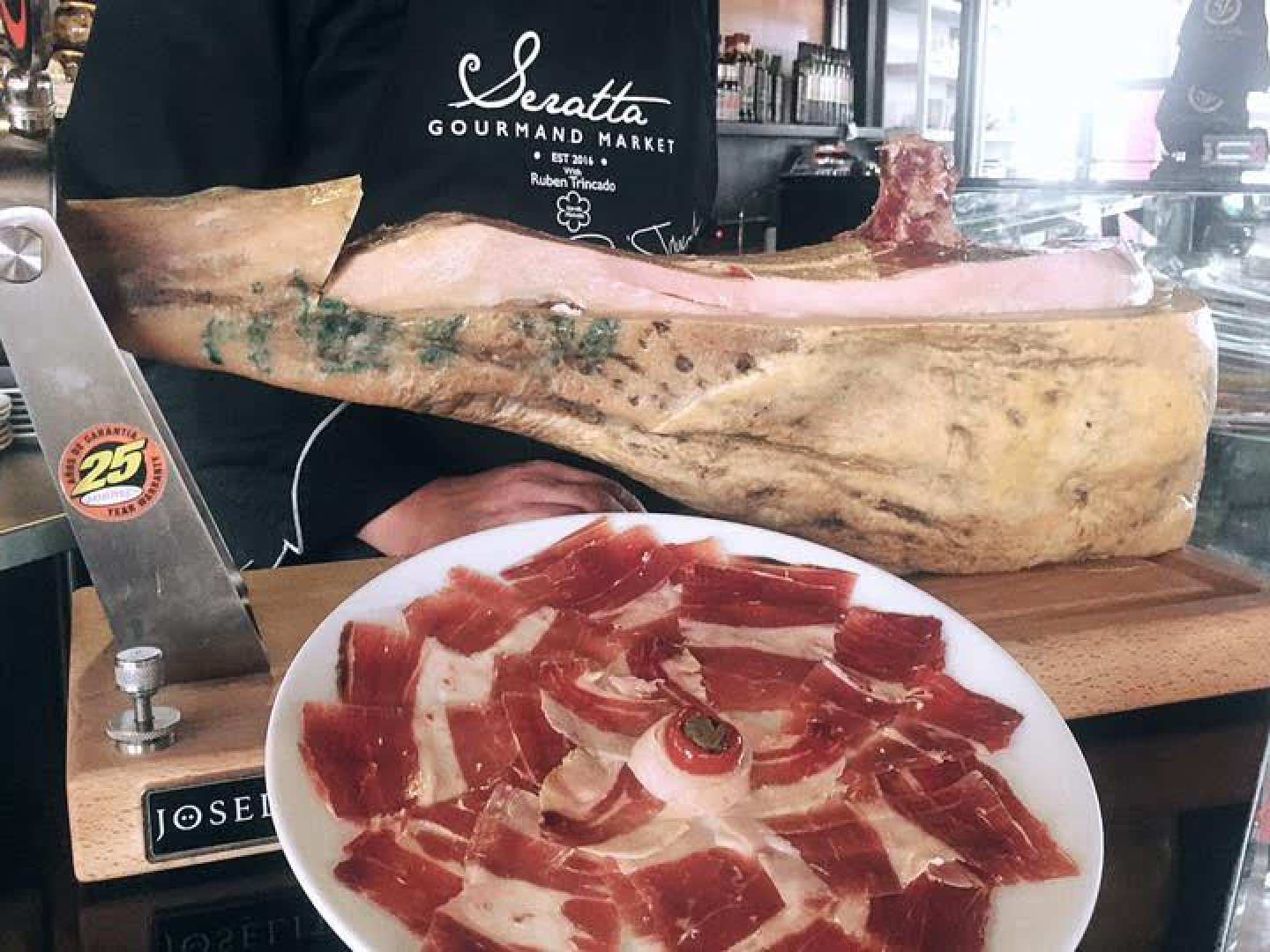 Seratta Gourmand Market