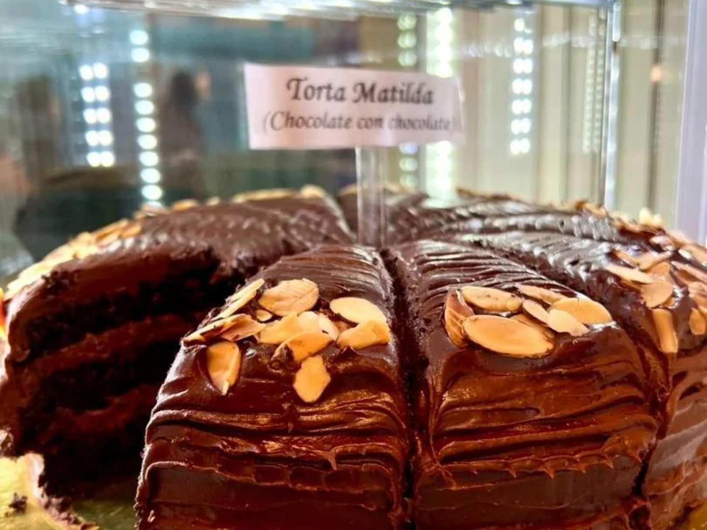Savura Chocolatier