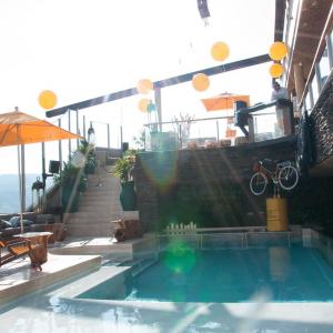 Envy Roof Top