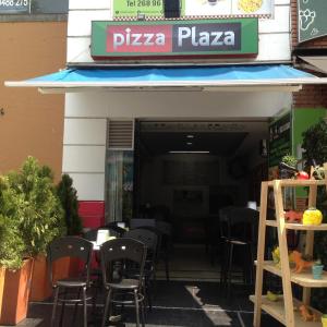 Pizza Plaza