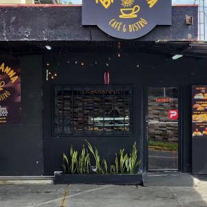 Bugabanna Café