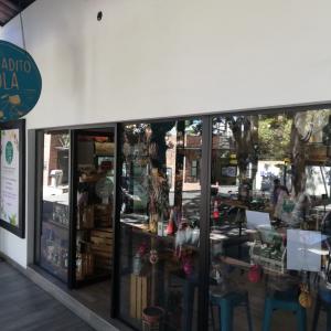 El Mercadito de Lola (Carretera)