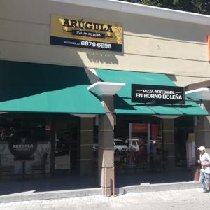 Foto de Arúgula Pizzería (Cc Portal Solé)