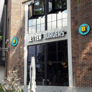 B2 Better Burgers (Zona 10)