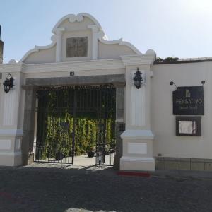 Pensativo House