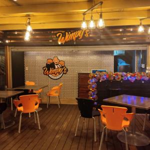Wimpy`s (San Francisco)