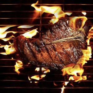 The Bench Steakhouse (Av. Balboa)