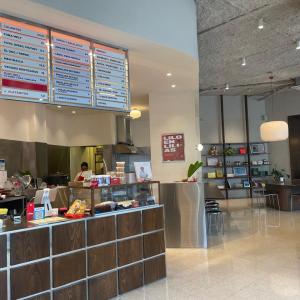 Lilias Deli