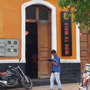 Wok To Walk (Andes)