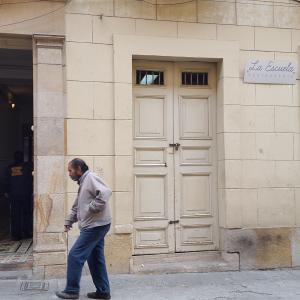 La Escuela