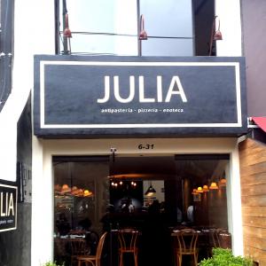 Julia (Usaquen)