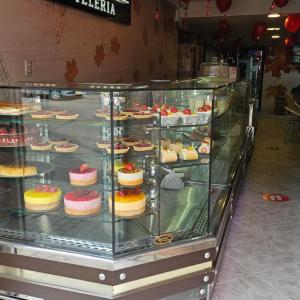 La Típica Pastelería