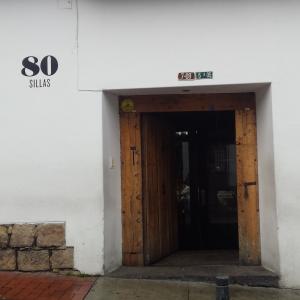 80 Sillas