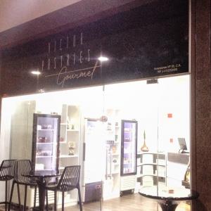 Victor Pastries Gourmet (Sebucan)