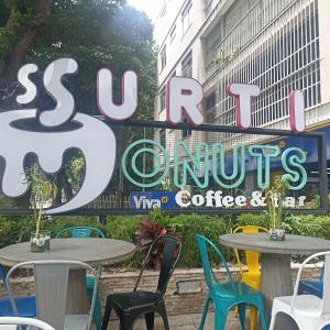 Surti Donuts