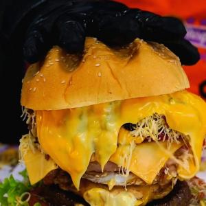 Caracas Burguer (Estadio Monumental)