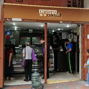 Casero Deli