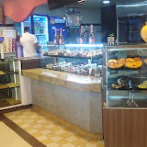 Amaranto Café Bistro