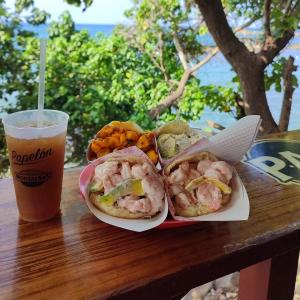 Las Arepas de Margaret (Playa Verde)