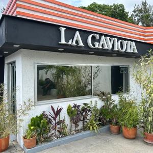 La Gaviota Gourmet