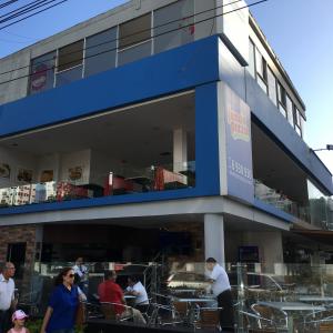 Jeno's Pizza