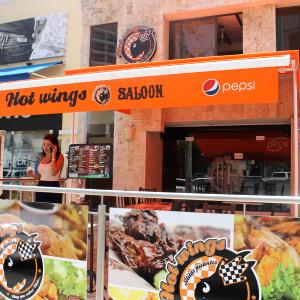 Hot Wings Saloon