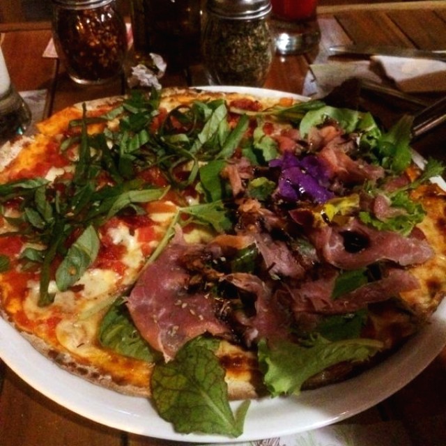 Pizza Romero y Margarita Romero