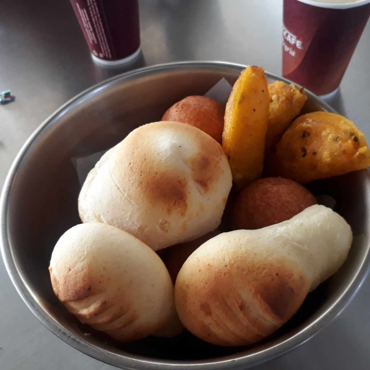 Pandebono,Buñuelos y Empanadas de papa