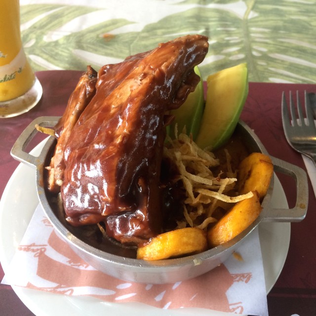 Cazulela Ribs