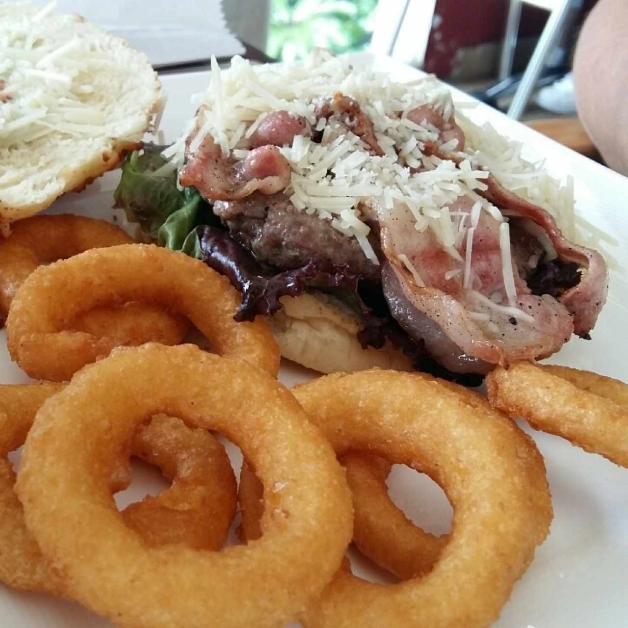 Hamburguesa Monumental