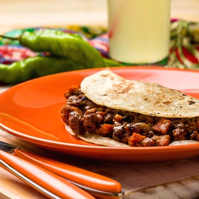 Taco del Güero con queso