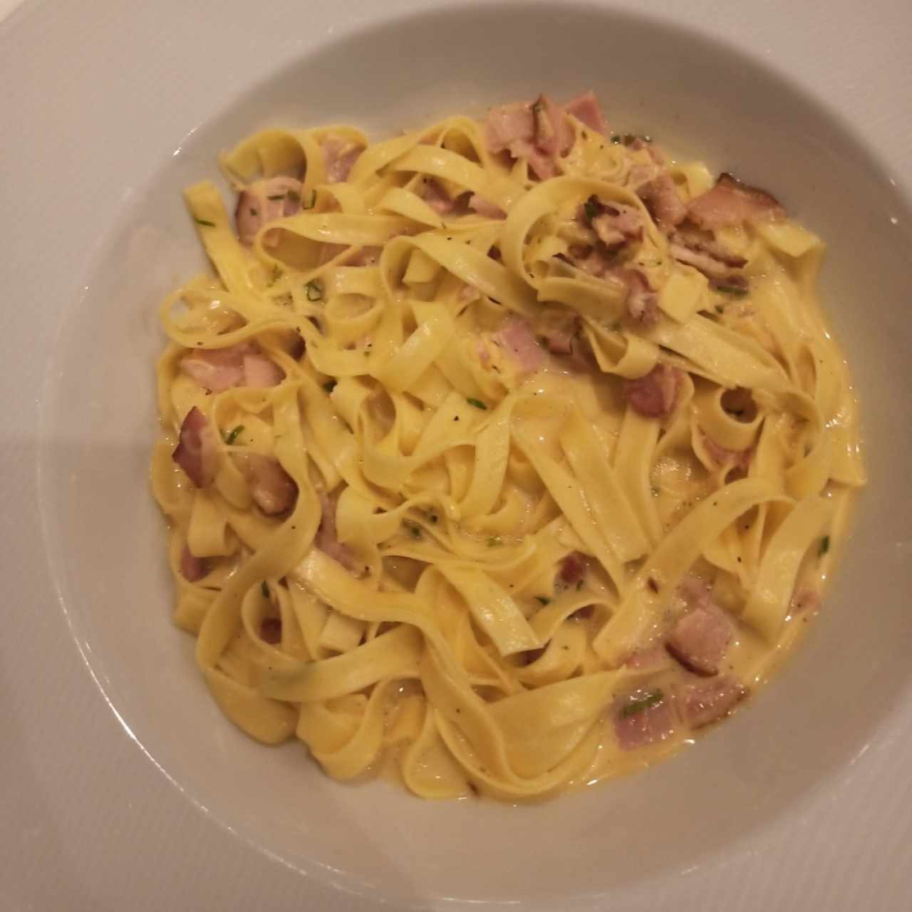 Fetuccine carbonara con panceta 