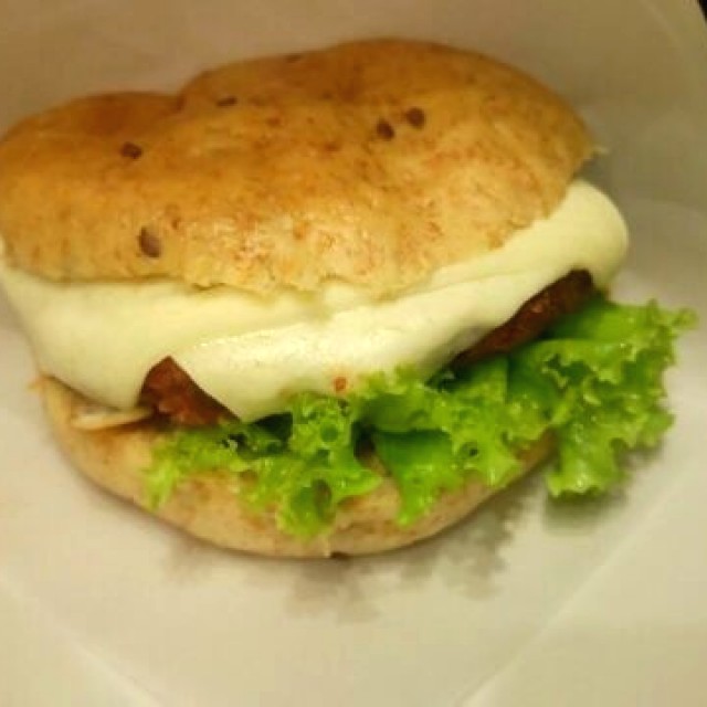 Hamburguesa especial de lenteja. 