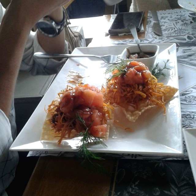 Tostadas de salmón 