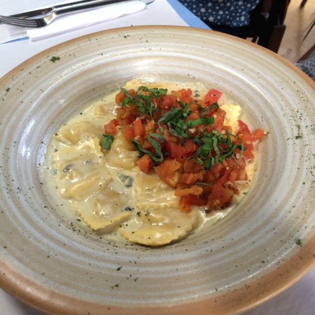 Raviolis mediterraneos