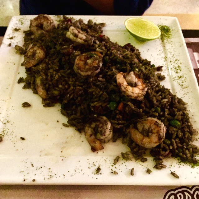 Arroz en tinta de calamar