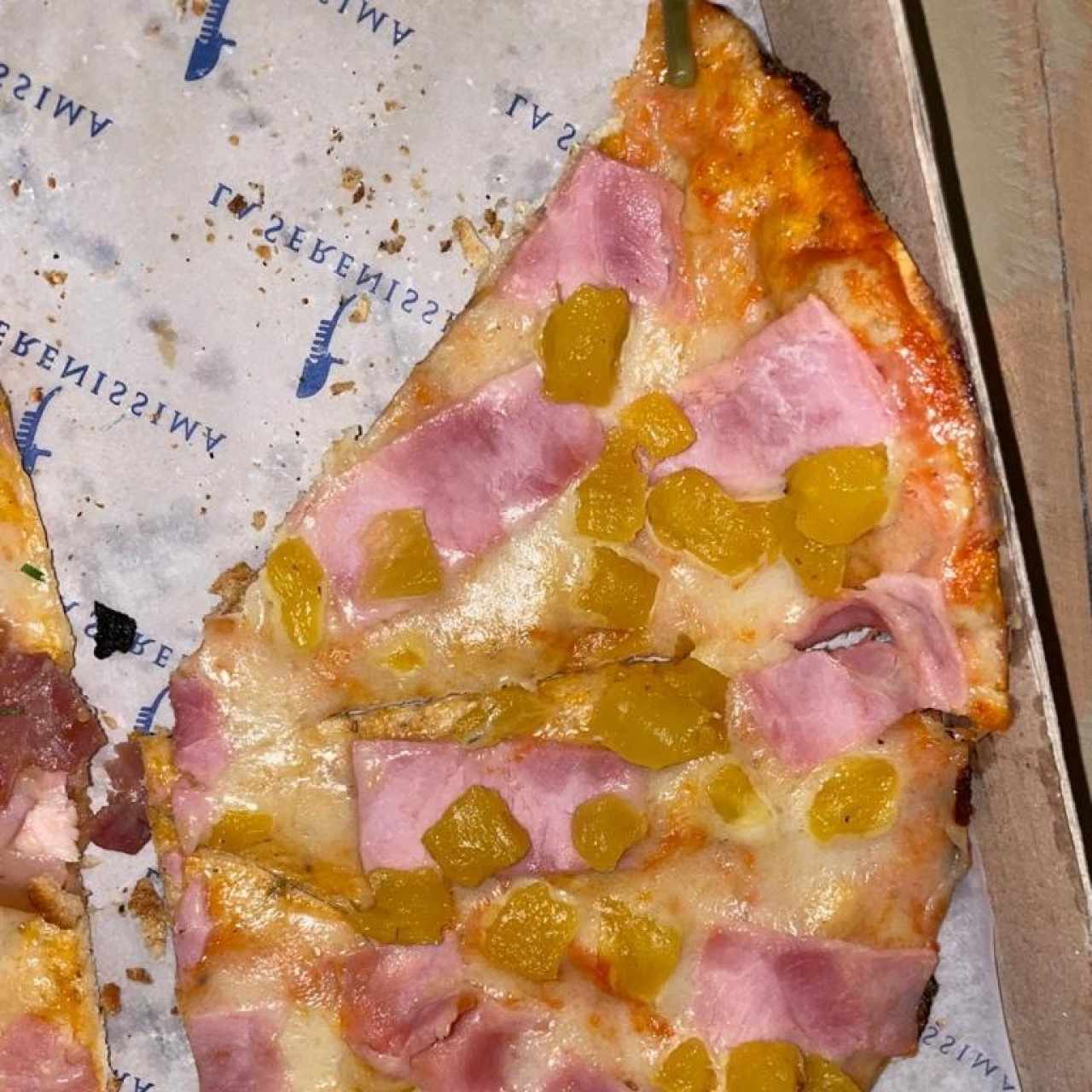 Pizza Hawaiana