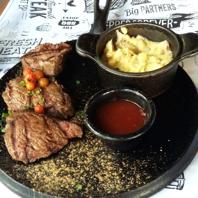 Beef tenderloin