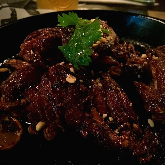Alitas ahumadas