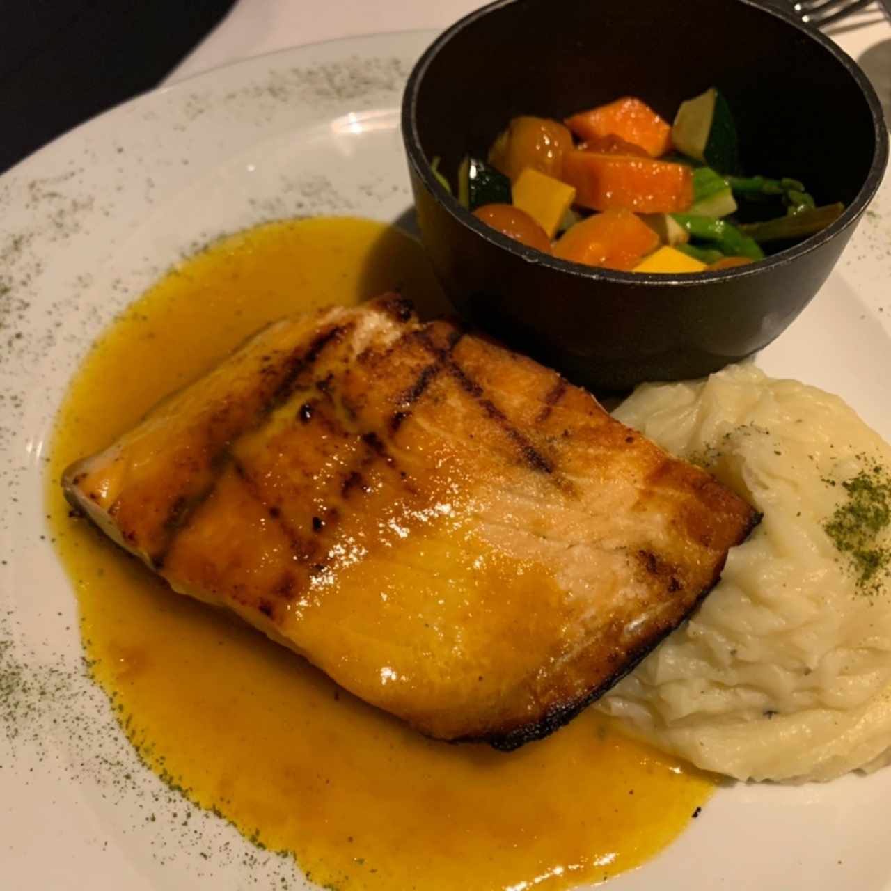 Salmon a la plancha 