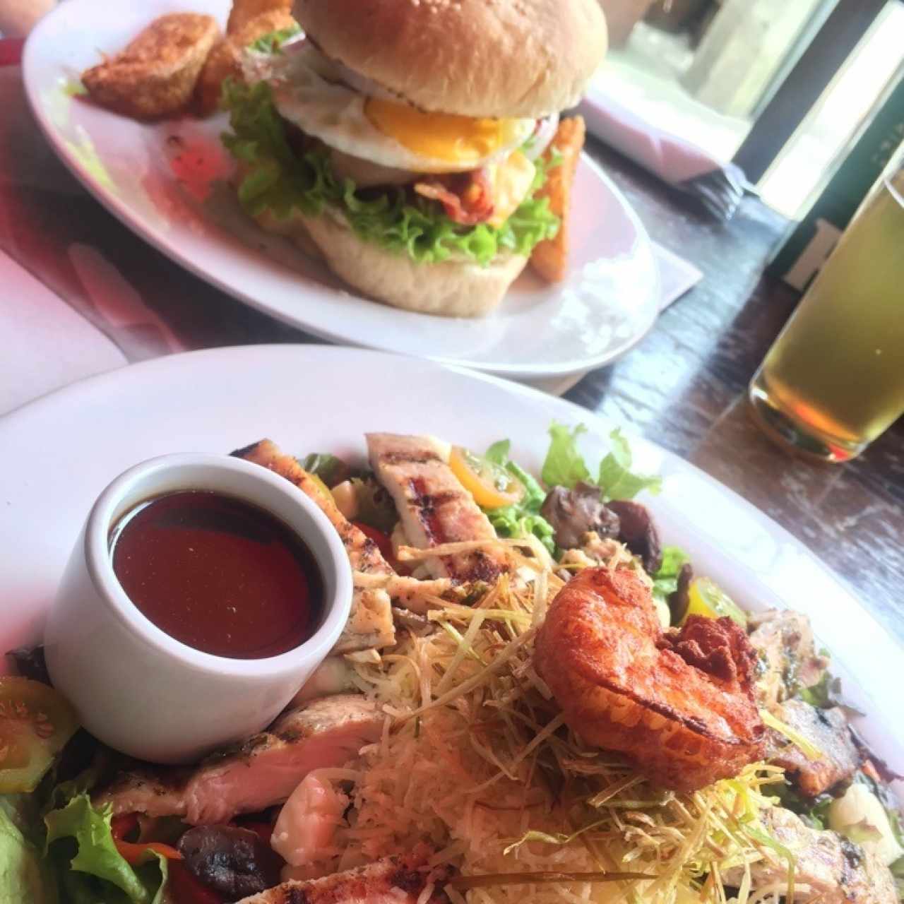 Barbacoa Salad&Hamburguesa California