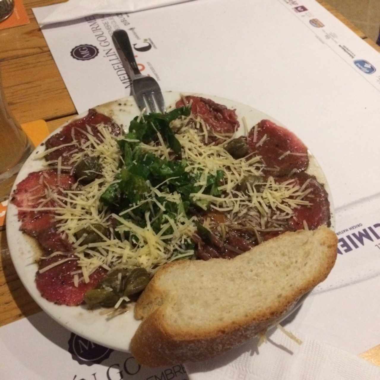 Carpaccio de res