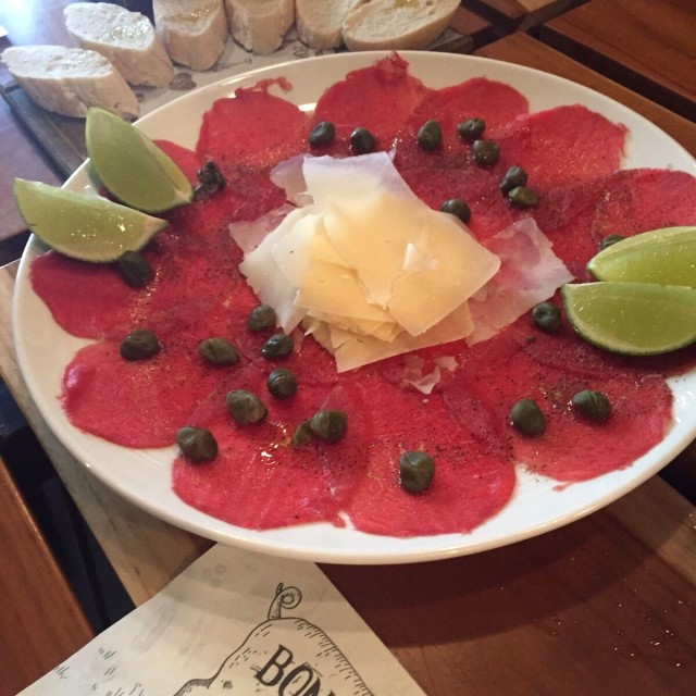 Carpaccio de res