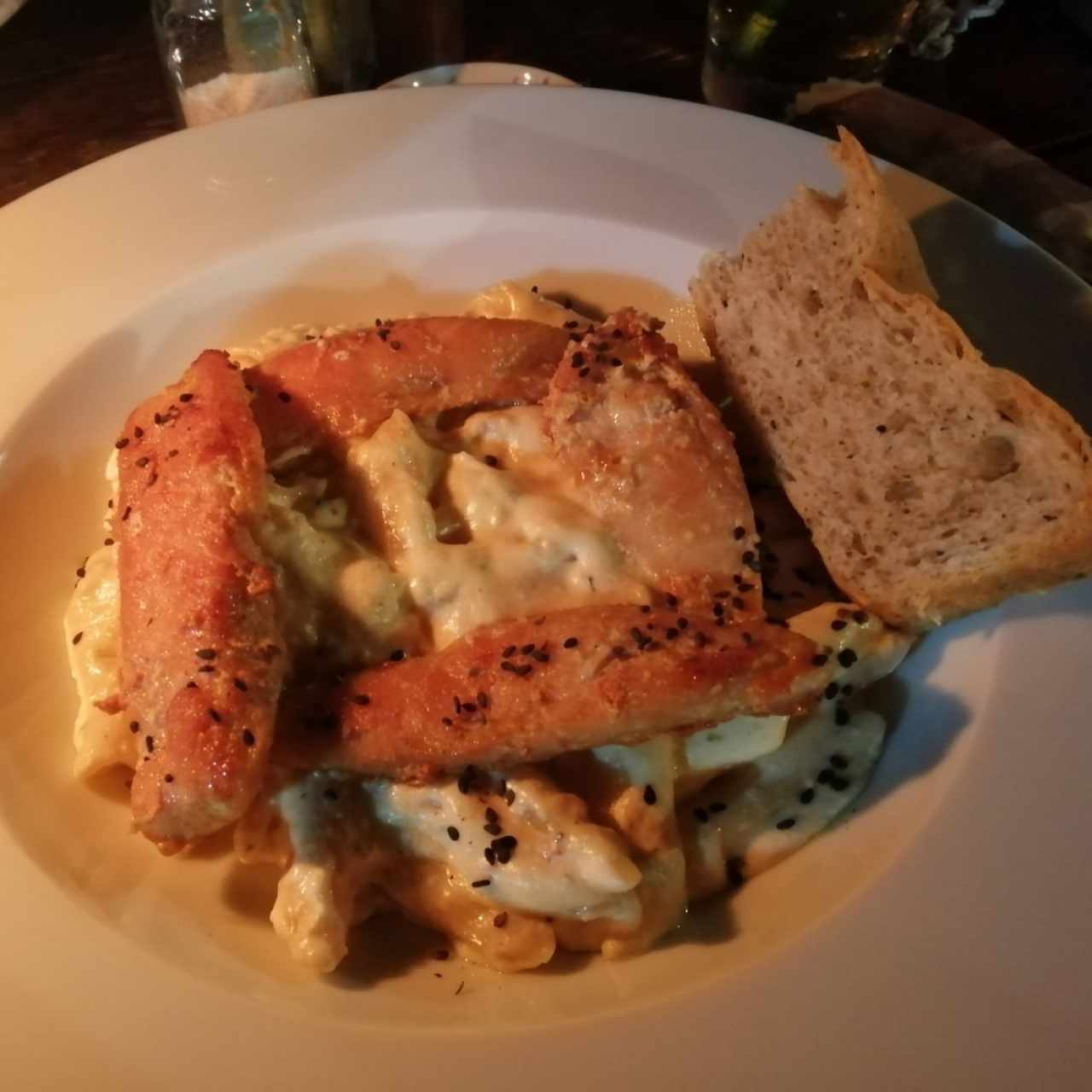 penne con salsa de 3 quesos y pollo