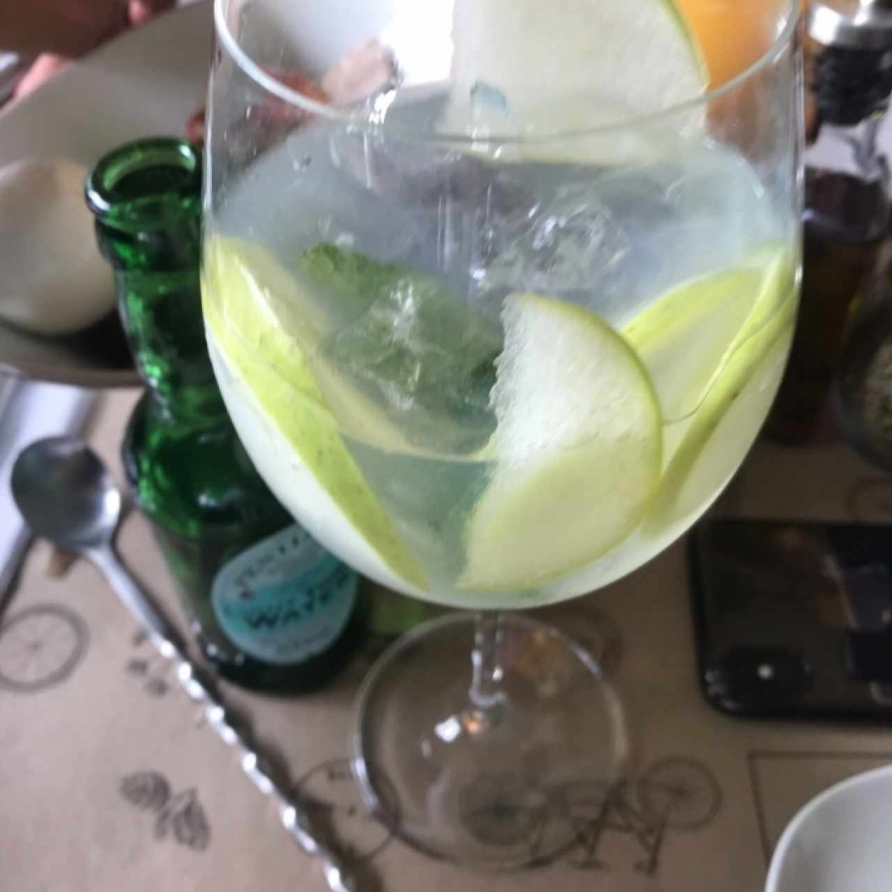 gin tonic