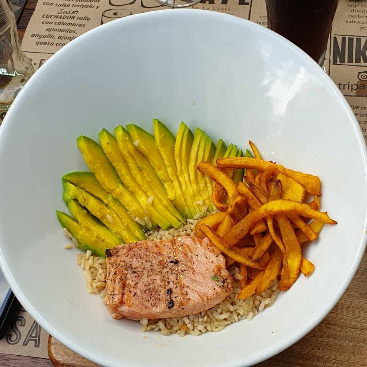 Poke de salmon