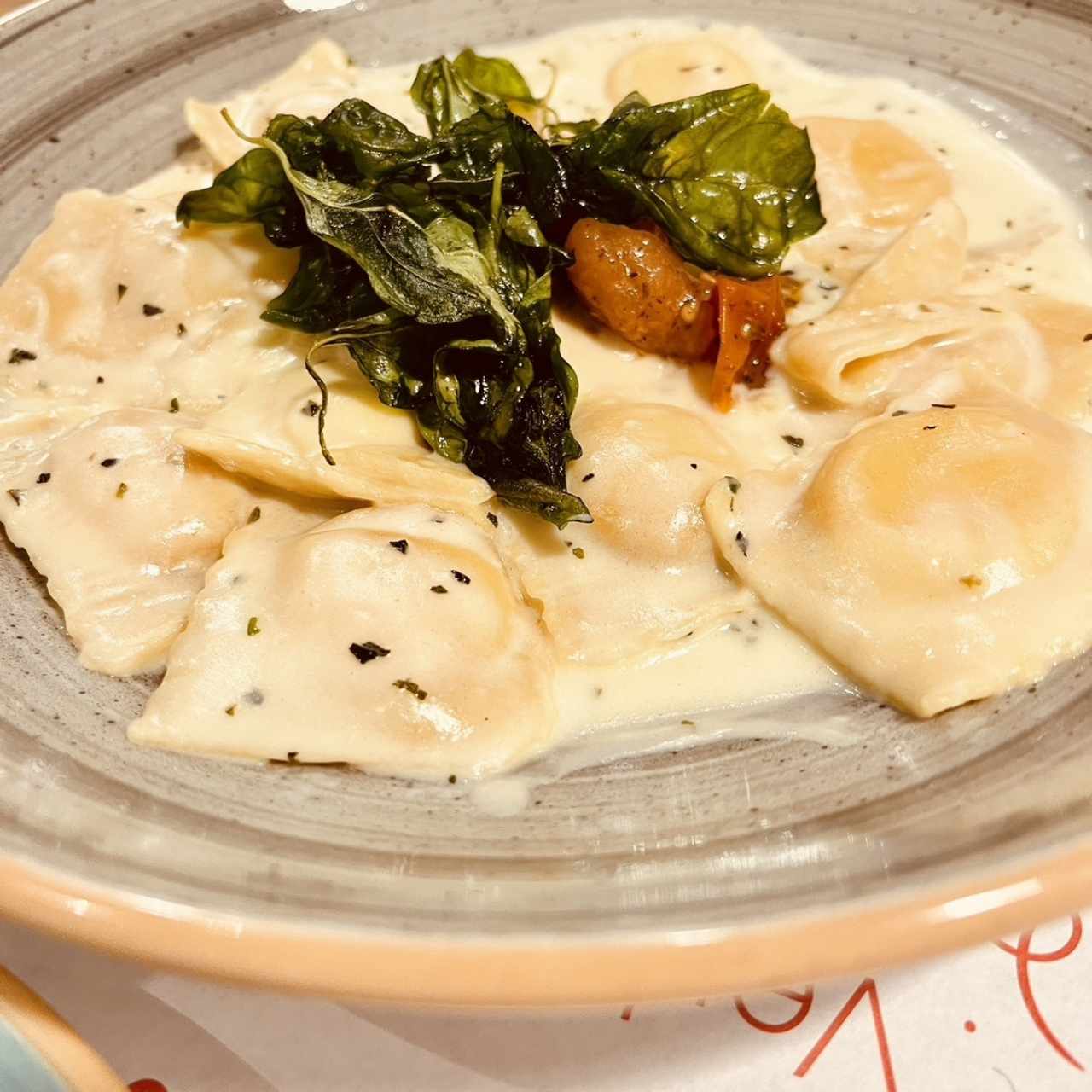 Raviolis de salmón 