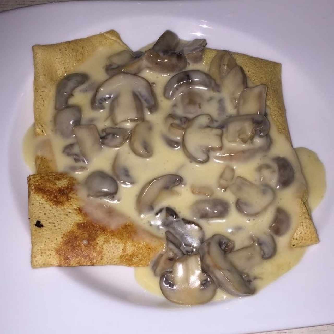 Crepes Suizo c Champiñones