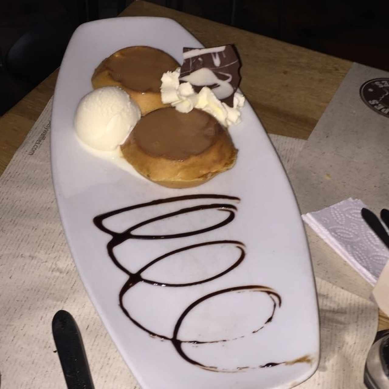 Mini Waffles c Arequipe