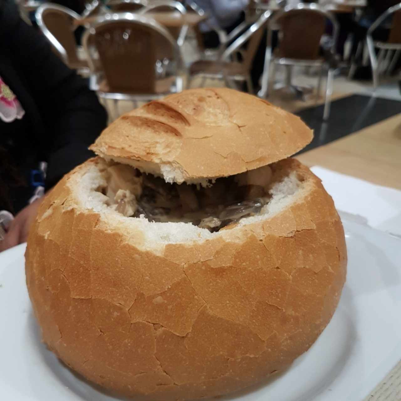 pan pollo champiñones